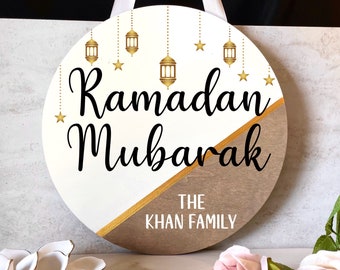Ramadan Mubarak Sign, Ramadan Kareem Door hanger, Ramadan Sign, Personalized Eid Sign, Custom Eid Sign, Ramadan Door sign, Ramadan wreath,