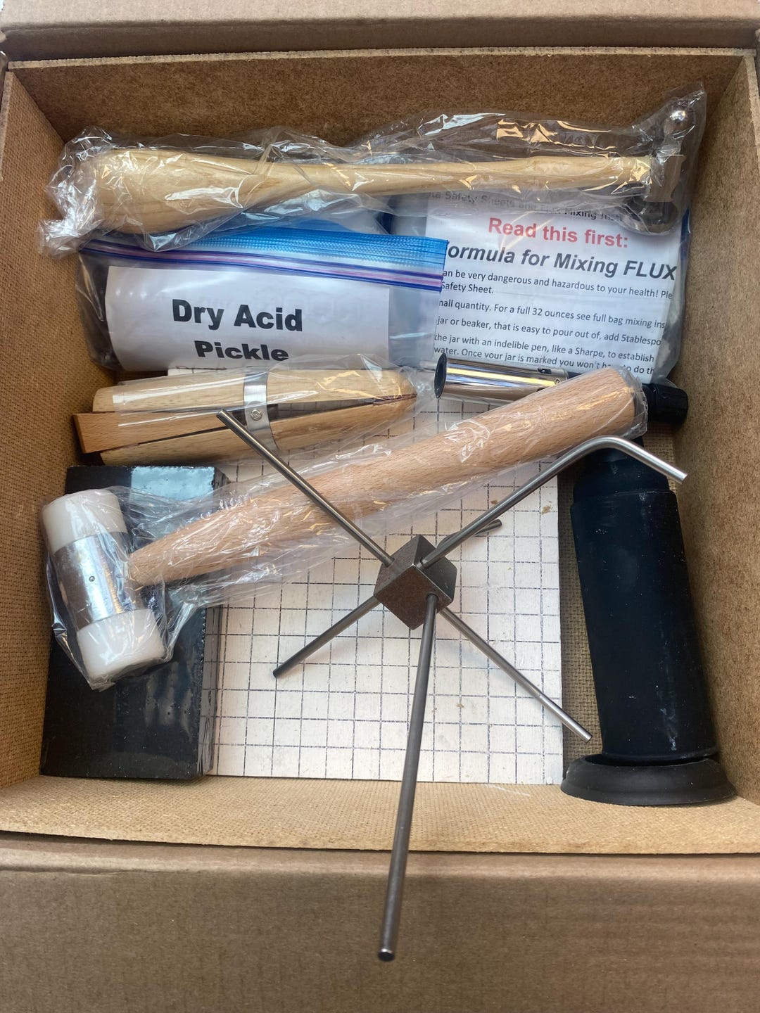 Beginning Silversmithing Tool Kit – Bonus Video Course + 40+