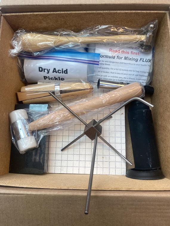 Beginning Silversmithing Tool Kit – Bonus Video Course + 40+