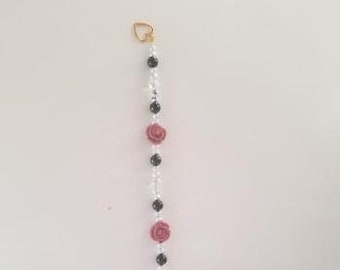 pink rose beaded bracelet