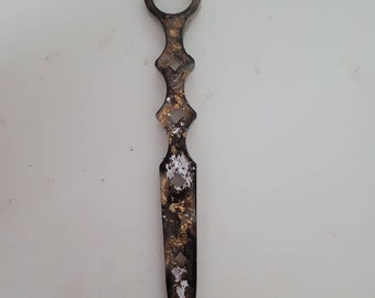 Black gold and silver keychain