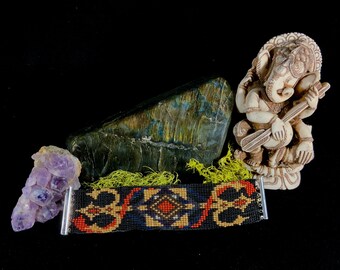 Armband met Tsjechische kralenkralen - Trishul / Trident-manchetarmband /