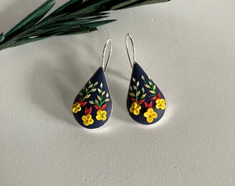 Plant Polymer Clay Earring / Aesthetic Statement Earring / Minimal Garden Earring / Spring Flower Silver Earring