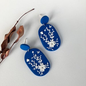 White Flower Polymer Clay Earring for women, Royal Blue Floral Earring, Garden Earring for gift, Embroidery Earring, Floral Jewelry image 5