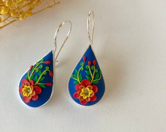 Red Flower Silver Earring / Floral Polymer Clay Earring / Spring Earring / Garden Boho Earring / Artistic Earring