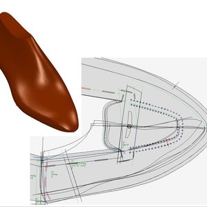 Könnte beinhalten: Ein brauner Lederschuhleisten mit spitzer Zehenpartie. Der Leisten ist ein 3D-Modell, das für die Schuhherstellung verwendet wird.