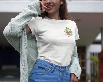Frog on a Toadstool Unisex T-shirt, Nature Lover Tee, Woodland Creature Shirt, Cute Animal Top, Botanical Graphic Tee