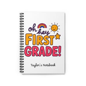 Cuaderno espiral colorido para primer grado: perfecto para útiles escolares, regreso a clases, regalo para maestros, papelería y notas personalizadas.