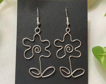 Pendientes de margaritas de alambre