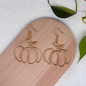 Wire Pumpkin Earrings