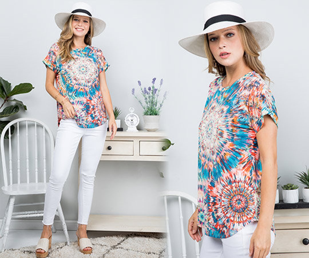 Tie Dye Round Neck Ribbed Button Front Top With Round Hem
