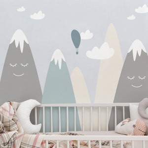 Cartoon Hot Air Balloon and Mountains Wallpaper for Kids, Nursery Wall Mural, Peel and Stick, Self-Adhesive, Wall Decor