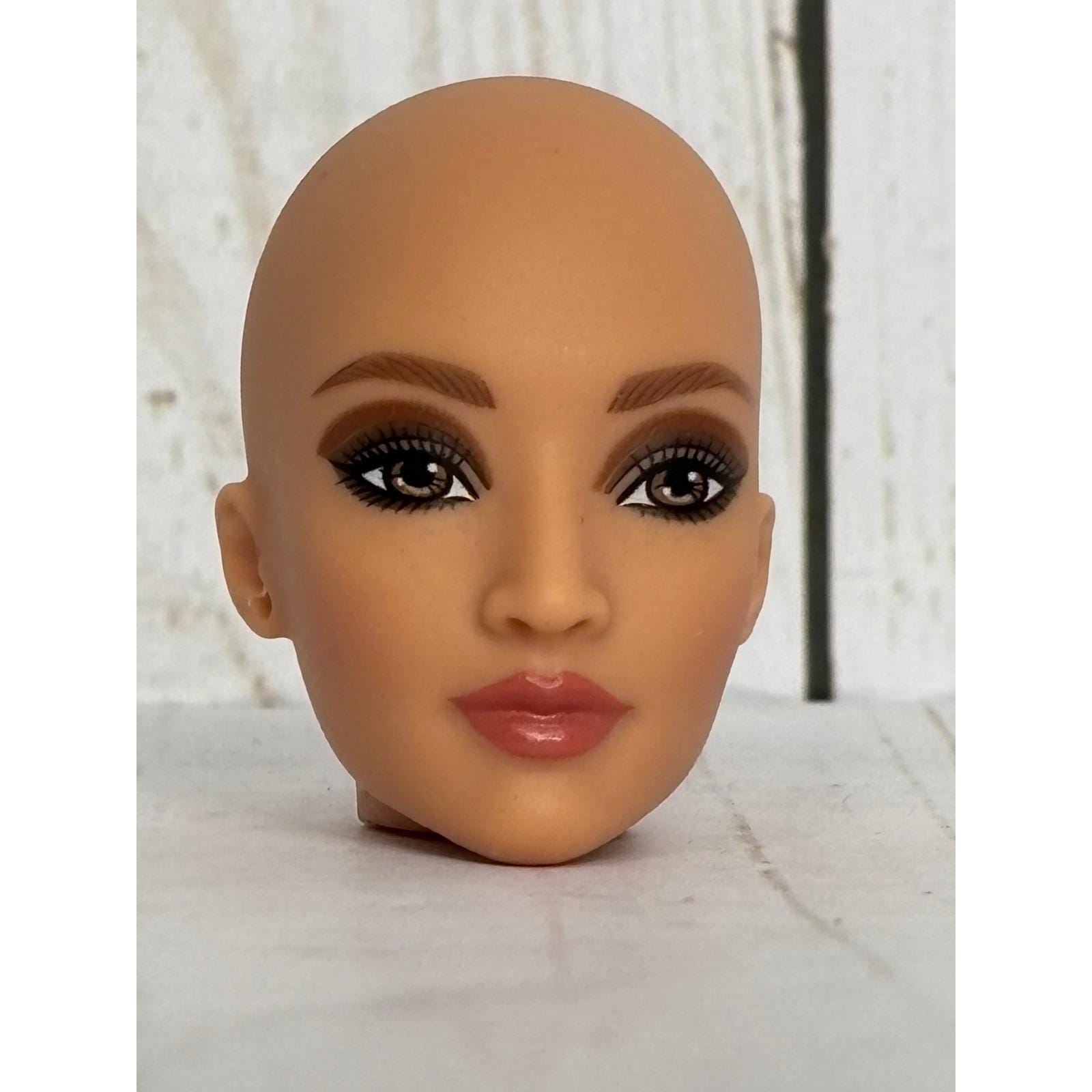 Barbie body head - Etsy 日本