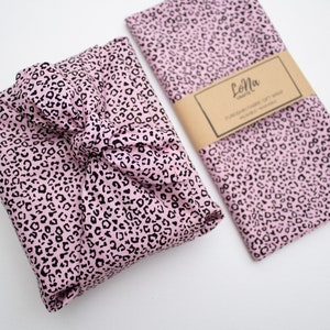 Furoshiki verpakking, herbruikbare stof cadeauverpakking, zero waste cadeauverpakking, verjaardagsdag cadeauverpakking, kerstcadeauverpakking Pink Leopard Print