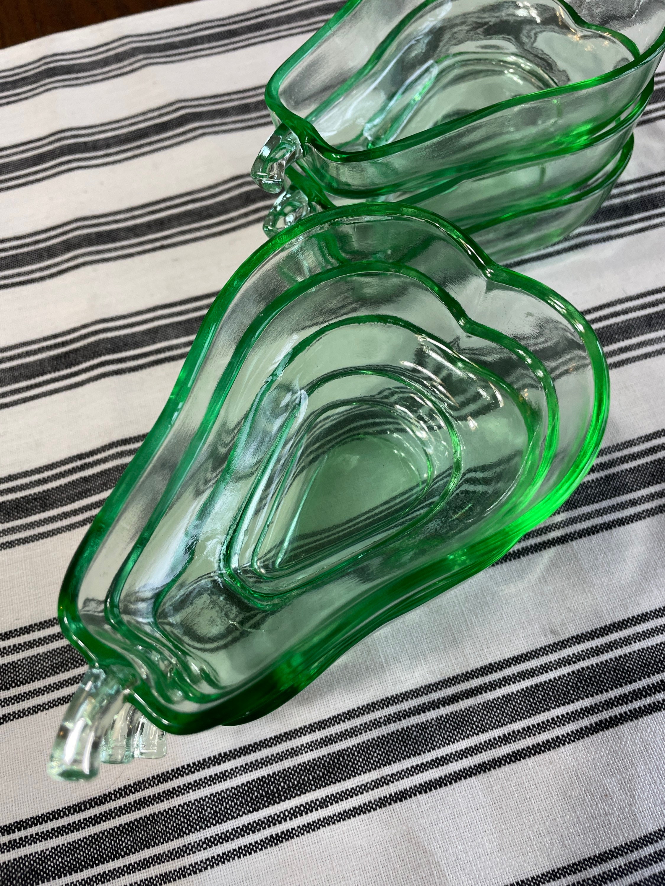 Vintage Green Pear Shaped Glass Dessert Dishes. Set of 6 Green Etsy
