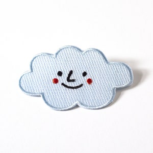 Toppa termoadesiva Happy Cloud / Toppa ricamata carina / 3 x 1,8 pollici