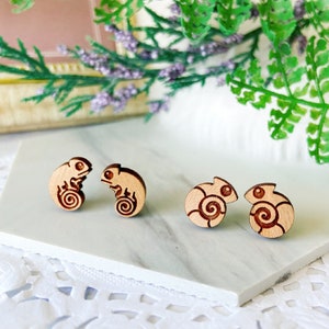 Wooden Chameleon Stud Earrings: Hypoallergenic Surgical Steel