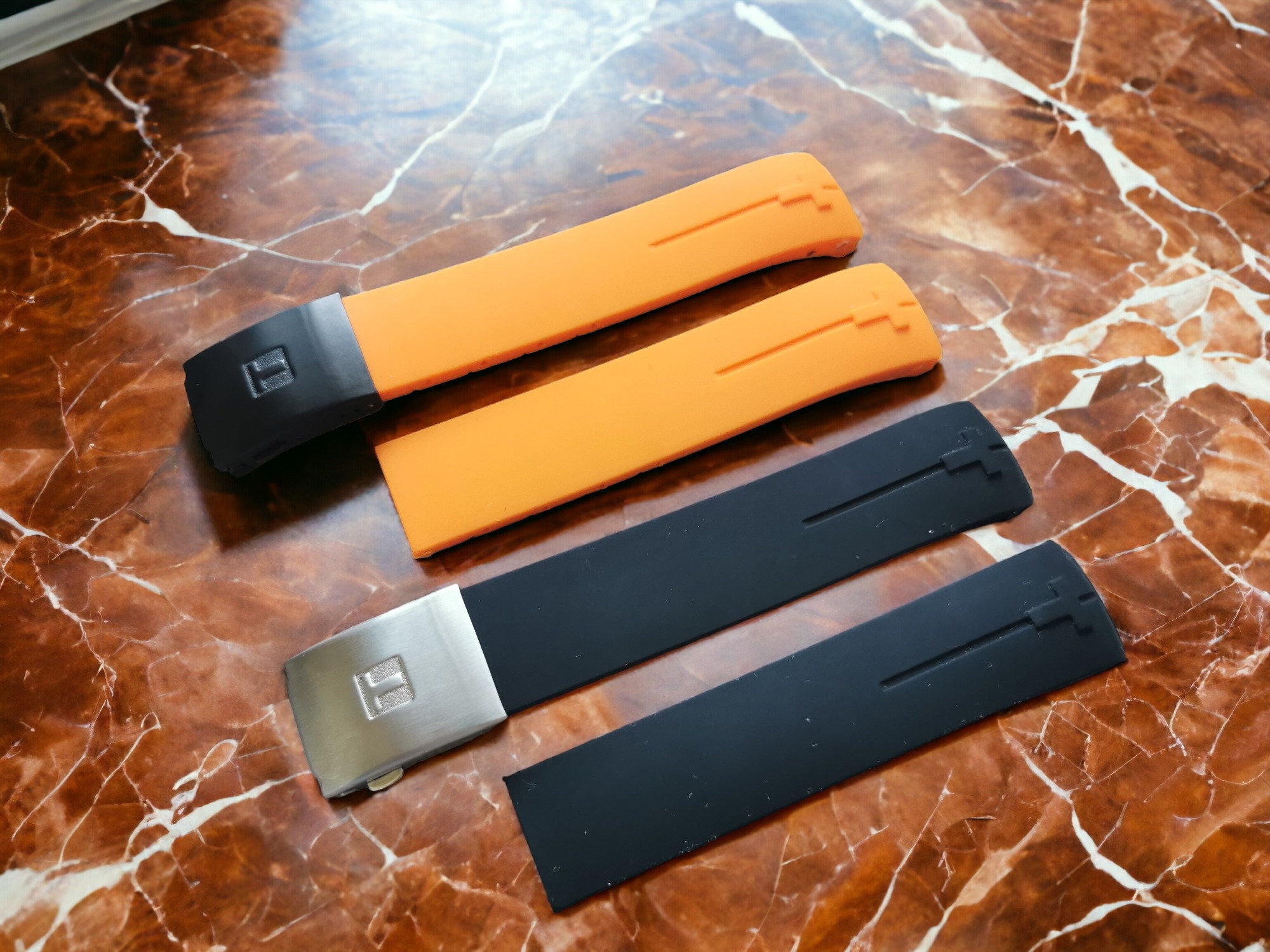 Bracelet De Montre En Silicone Gris - Largeur 10mm - Neuf (Jamais Porté) - Compatible Roger Tallon 13