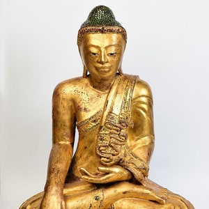 19th Century, Mandalay, Antique Burmese Wooden Seated Buddha with Gilded Gold and Glass