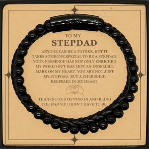 Stiefvater Geschenk. Vatertagsgeschenk von Tochter. Dad Stone Bead Armband Nachricht Karte. Geburtstag Weihnachtsgeschenk für Stiefvater.