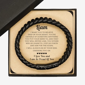 Cadeau personnalisé pour fils, fils supplémentaire, petit-fils, neveu. Carte personnalisée avec bracelet en cuir de perles. Cadeau d'anniversaire pour lui. Cadeau de fin d'études