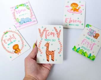 Baby Milestone Cards, Unisex Cute Baby Animals Milestone Cards, Baby Shower Gift, New Baby Milestones Gift, Hand Painted Wood Milestone