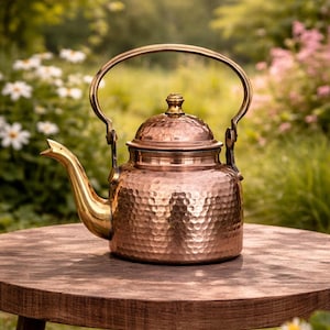 Handcrafted Copper Hammered Tea Pot Kettle – Tin Lined, Vintage Style Serving Pot