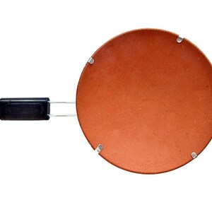 Terracotta Roti Tawa with Handle 9 inch Make , hot fluffy Rotis/Indian highly durable Stove Top Tawa with a long metal handle image 3