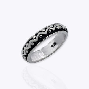 Sterling Silver Anxiety Ring, Wave Spinner Ring, Black Spinning Fidget Ring, minimal 4mm Band Unisex Stress Worry Rings for Men Women