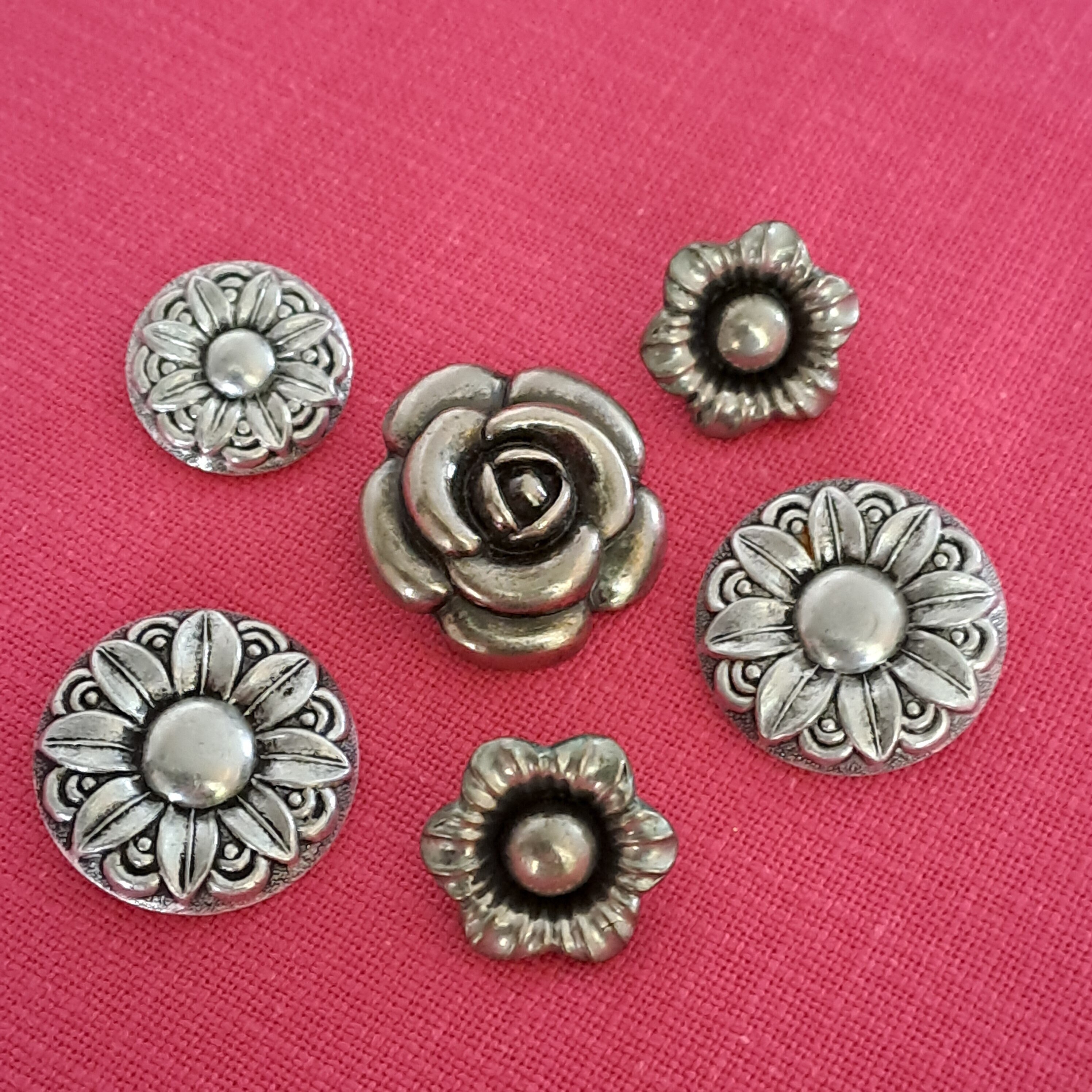 Lot De Boutons Métal Avec épées Croisées – Idéal Pour Vestes, Costumes, DIY