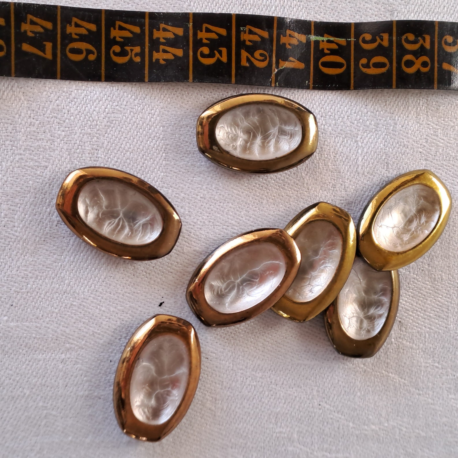6 Vintage Oval Plastic Buttons. Decorated With Gold and MOP Paint ...
