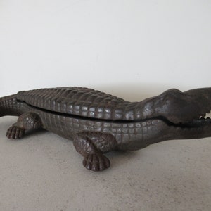 Tapis à langer de voyage original crocodile