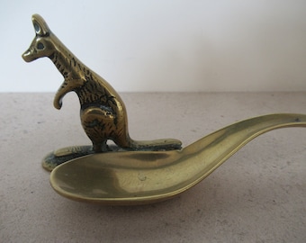 Vintage Brass Kangaroo Pipe Stand Rest