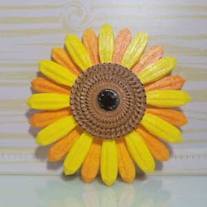 Sunflower magnet