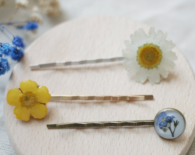 Pressed Flower Hairpins, Bridesmaids Accessories, Something Blue for Bride, Forget Me Not Hair Accessory, Daisy Hair Pin