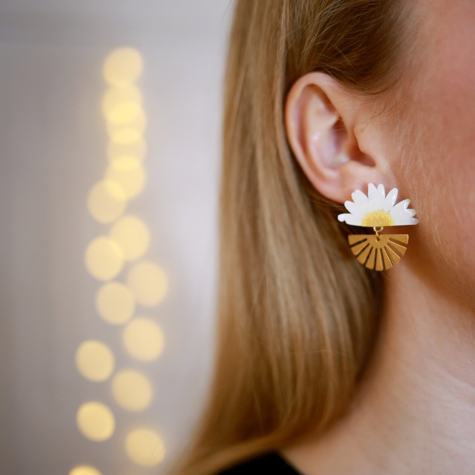 Daisy Stud Earrings