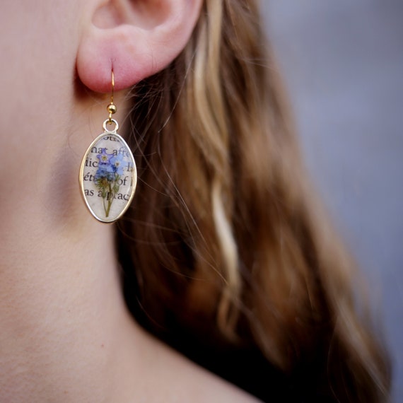 Earrings shop for me