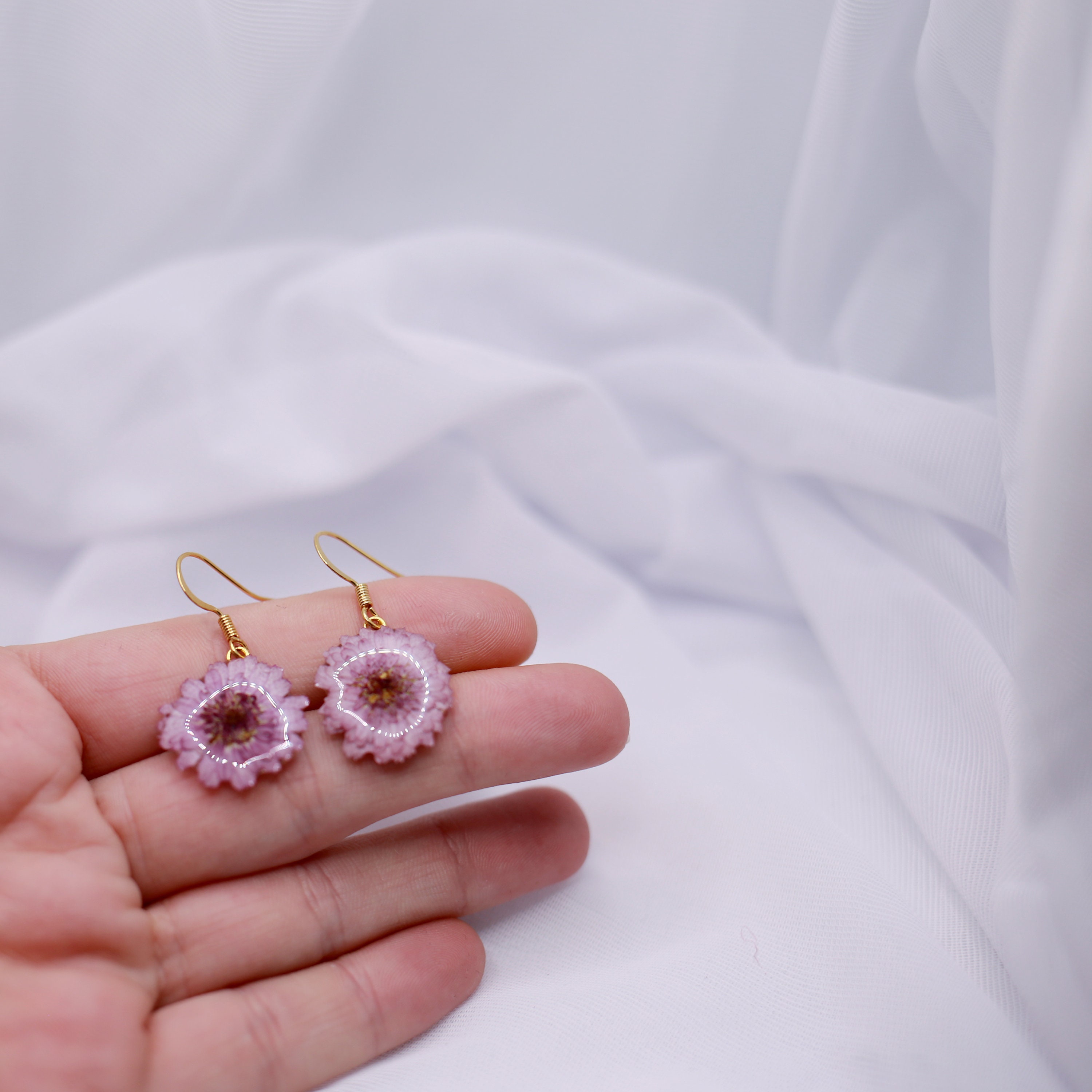 Peppergrass & Lace Flower Earrings