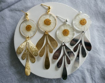 Orecchini Pendenti Margherita Aperta Con Zircone Giallo – Placcati Argento, Chiusura A Leva, Regalo Floreale Per Donna - 3