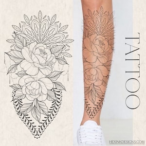 Puede incluir: Un diseño de tatuaje en blanco y negro con arte de línea que presenta dos rosas y un mandala. El diseño se muestra en la pierna de una mujer.