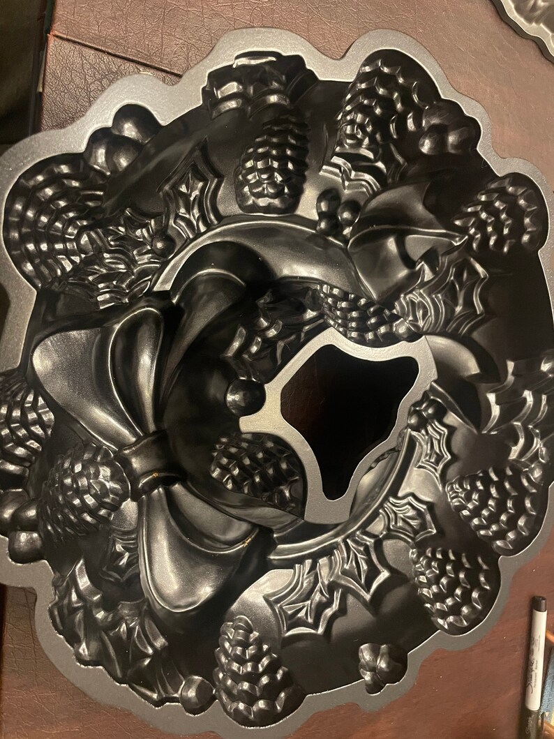 Nordic Ware Wreath Bundt Pan Etsy