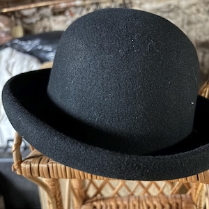 Miss Bierner Michael Howard‎ Burgundy Wool Felt Wide Brim Veiled Feather Hat NWT Vintage Michael Howard Miss Bierner Wool Hat Gray Derby  main image 4