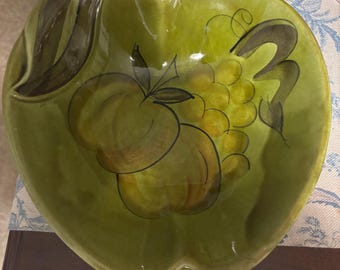 Los Angeles Pottories Apple