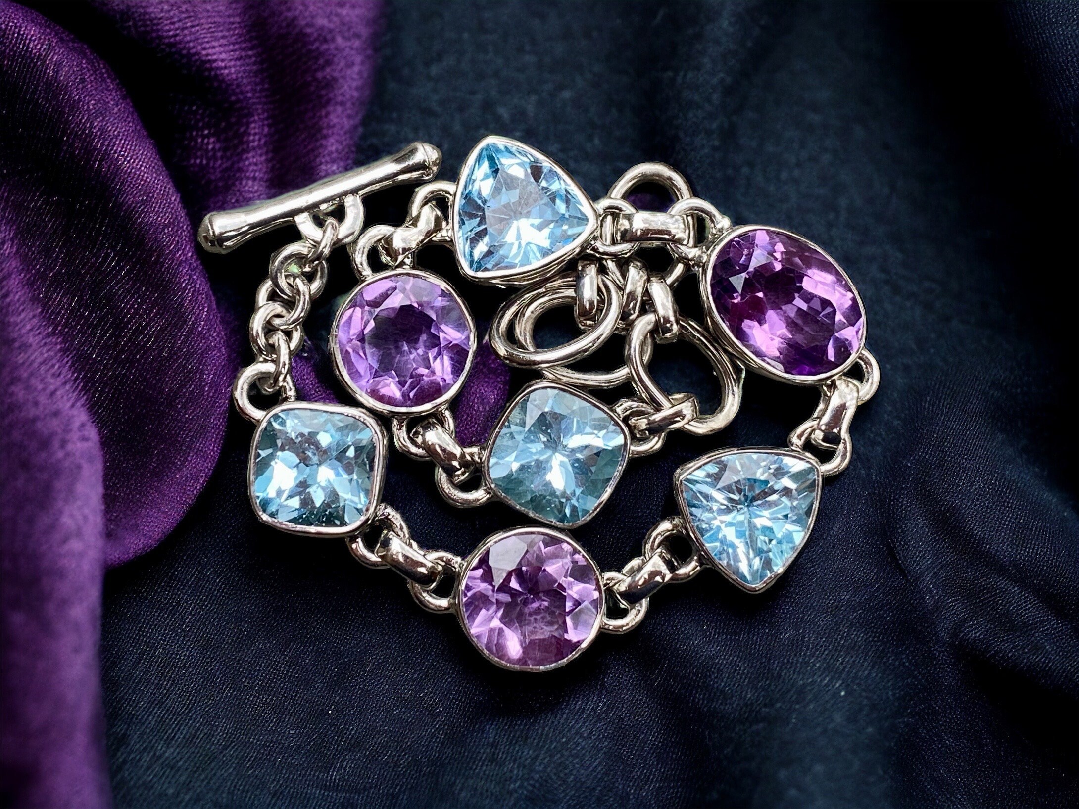 スターリングシルバーのアメジストとブルートパーズのブレスレット