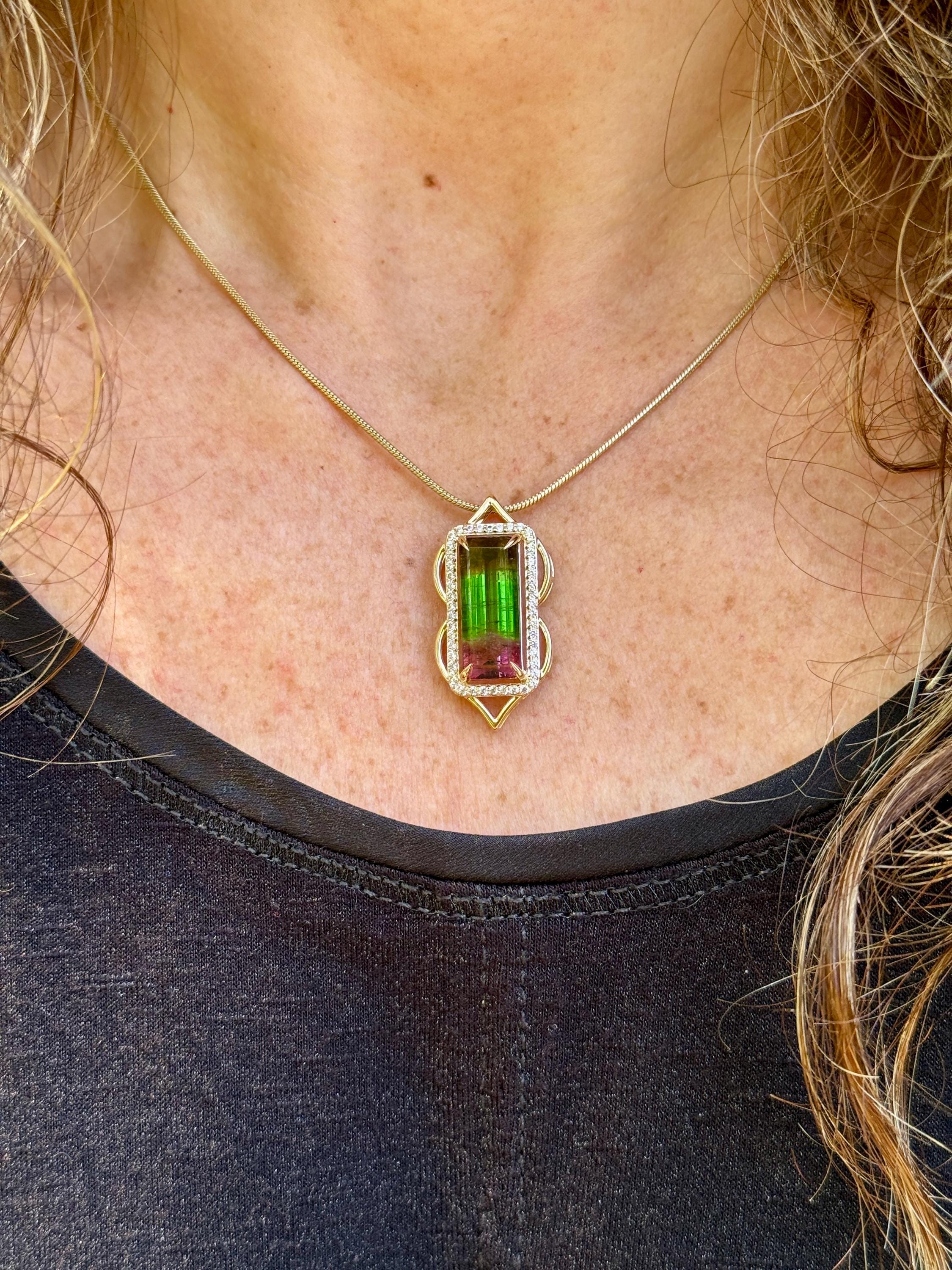 10Kゴールド ウォーターメロントルマリンペンダント（サファイア付き