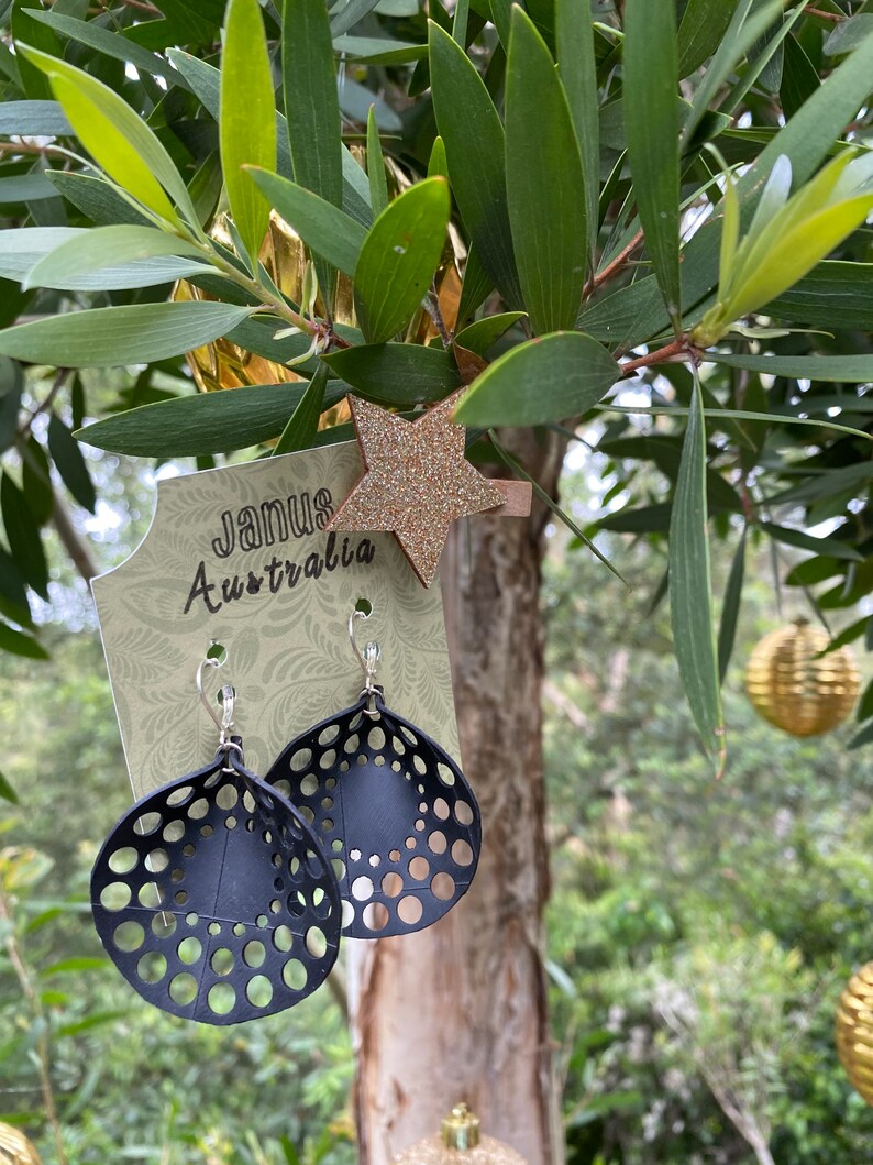 Upcycled vegan earrings from bicycle inner tube image 4