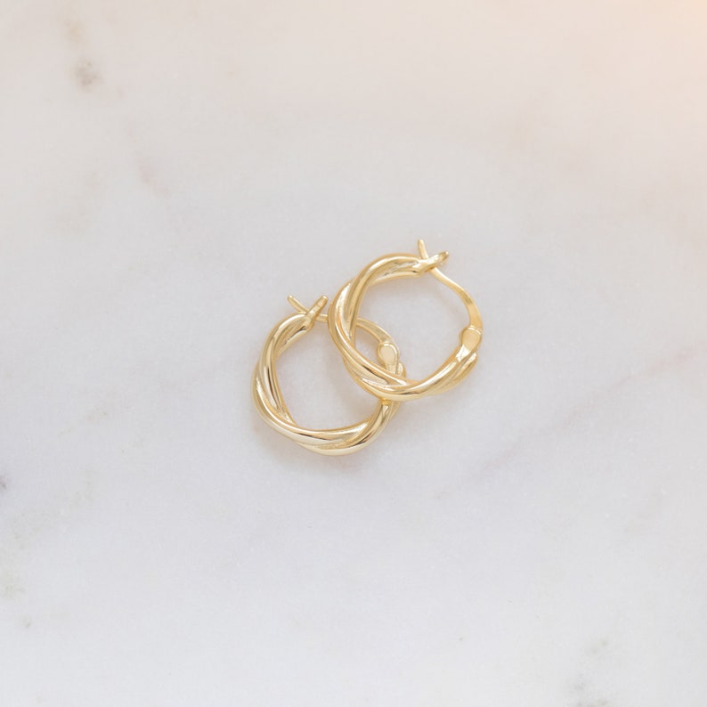 Leyna // Small gold twist hoop earrings gold hoops gold hoop Etsy