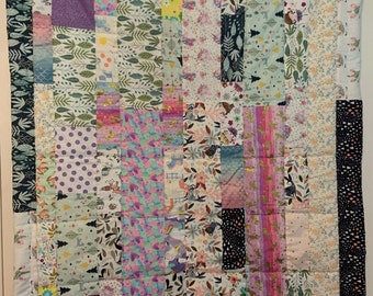 Handmade baby quilt, Tummy time quilt, Scrap Quilt, Fantasy