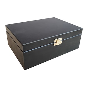 Zwarte Holzbox 22x16x8cm, Naturholz, Kiefernholz, Hochzeit Weihnachten Geschenk, zwarte Holzschatulle mit Deckel en Verschluss Schmuck