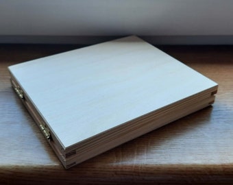 Wooden box 18x15x2 cm, wooden box with closure, natural wood, unfinished unpainted pine wood